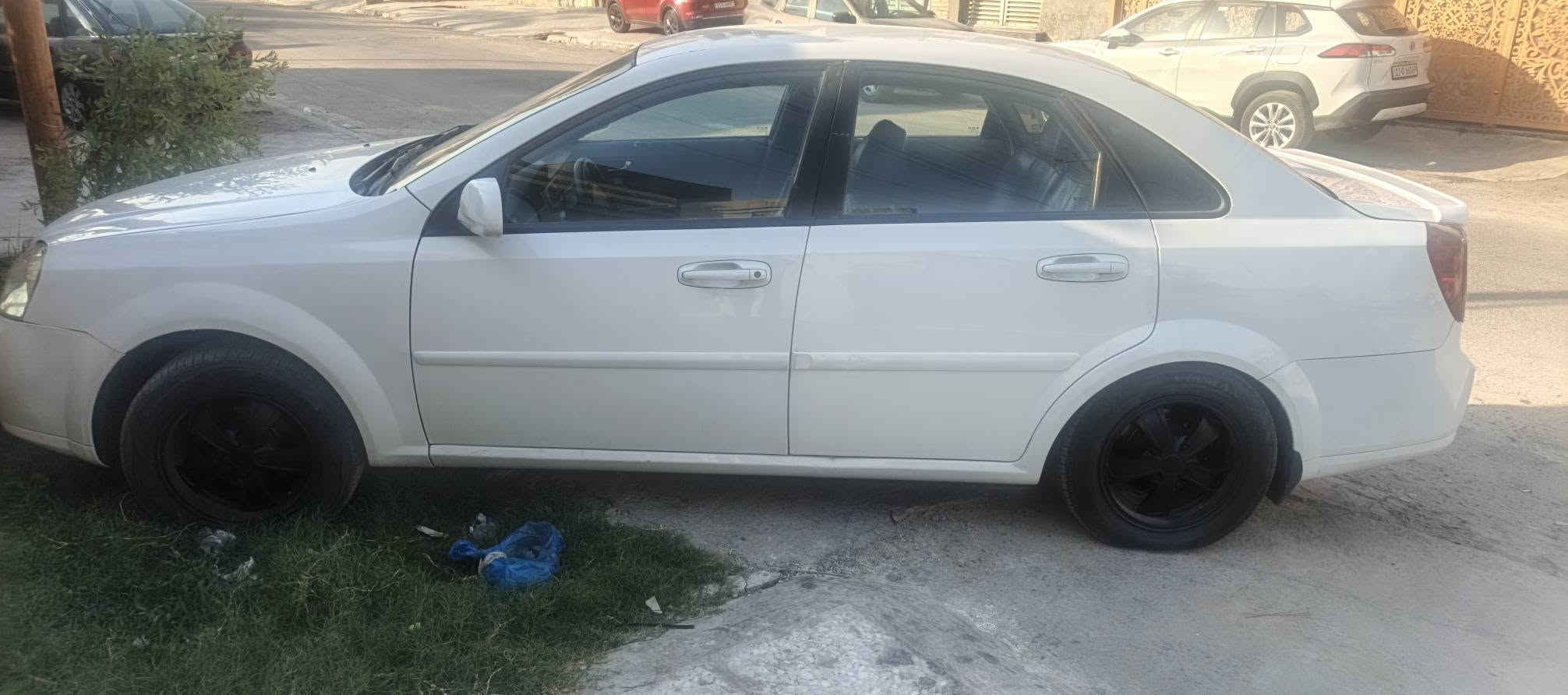 سلام عليكم
اوبترا ٢٠١٢ بغداد باسمي
مكينه كير تبريد تمام
دوشمه شاشه  دوشمةكاعيه 
بيها جاملغ أمامي أيمن تبديل مال شركه هزه جديده وآلسياره ما بيها نقص  ترايها أحلى منها وتخم تاير
مكانها بغداد الطالبيه خلف مطعم الصادق ***********السعر٧٠ ورقه
