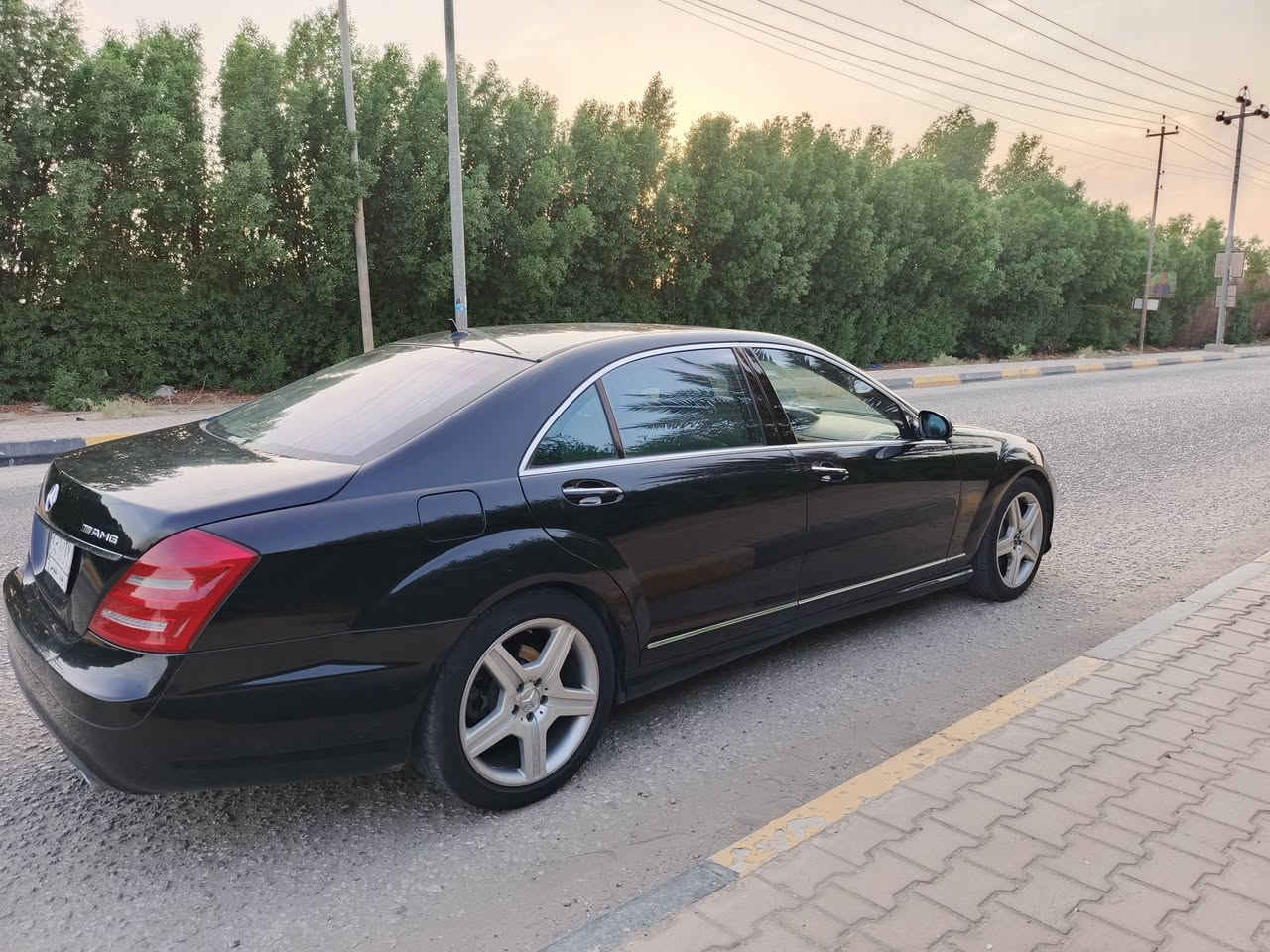 مارسديس بنز S 550 أعلى فئة
8 سلندر .. رقم بغداد .. موديل 2008
وارد يابان .
مكفولة كير ومحرك ..

مواصفاتها معروفة ، منها :
نظام حساسات متكامل
بيبان شفط
كروز سرعة
كرسي كهرباء
فتحة سقف ...
3 أنظمة قيادة ...
Abs
Hold توقيف مؤقت
لايت دوار
ماسحات تتحسس المياه ..
كاميرا خلفية
شاشة كبيرة مع نظام Gps
جكات
حدادية جديدة + تخم تاير وبطاريات .
ملاحظة : البنيد يحتاج صبغ بي جراد .
السعر : 199$ 

مكان السيارة كربلاء

للاتصال : ***********
