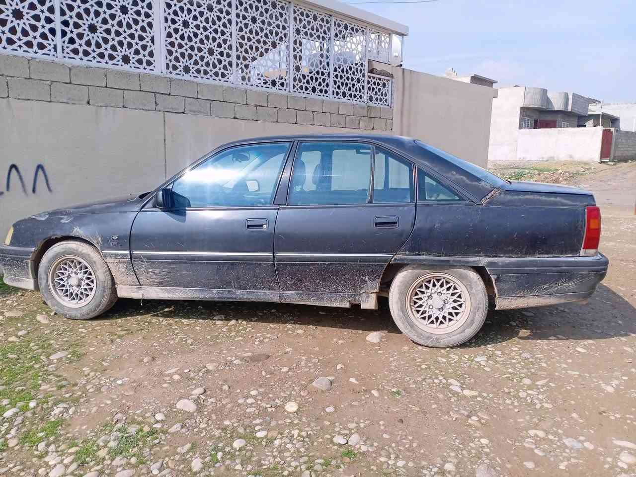 للبيع اوميكا حجم 20 موديل ٩١ رقم ألماني سنويه خضره منتهيه ٢٠١٨ بيها تبديل بابين جهة اليمين
كير ومحرك شرط
كير عادي طخم جديد زوج تواير جديد
شرط التحويل السعر ٢٥
للتواصل *********** موصل
