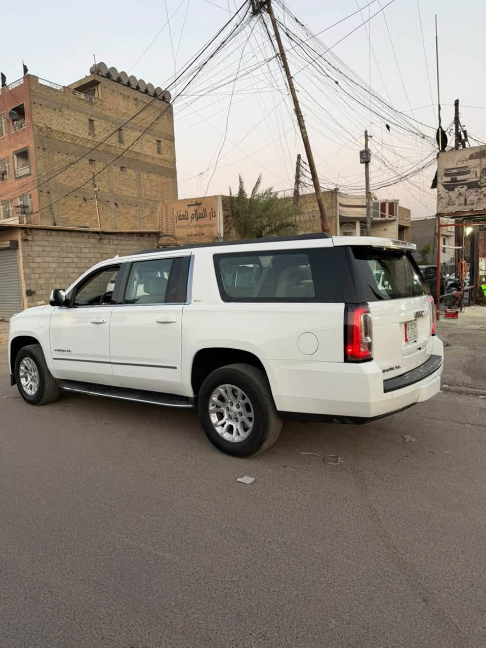 للبيع مديل ٢٠١٨ سياره جاهزه
وارد امريكي حادث جاملغ خلفي وره السايق بدون ايرباك
سياره رقم بغداد اجره 
سياره معمره كامل 
ومكينه وكير مكفولات 
وتخم تاير وجاهزه من كلشي 
مكانه بغداد  

الشراي يتصل ***********

سعره ٢٤٠$ وللشراي بيه مجال قليل
