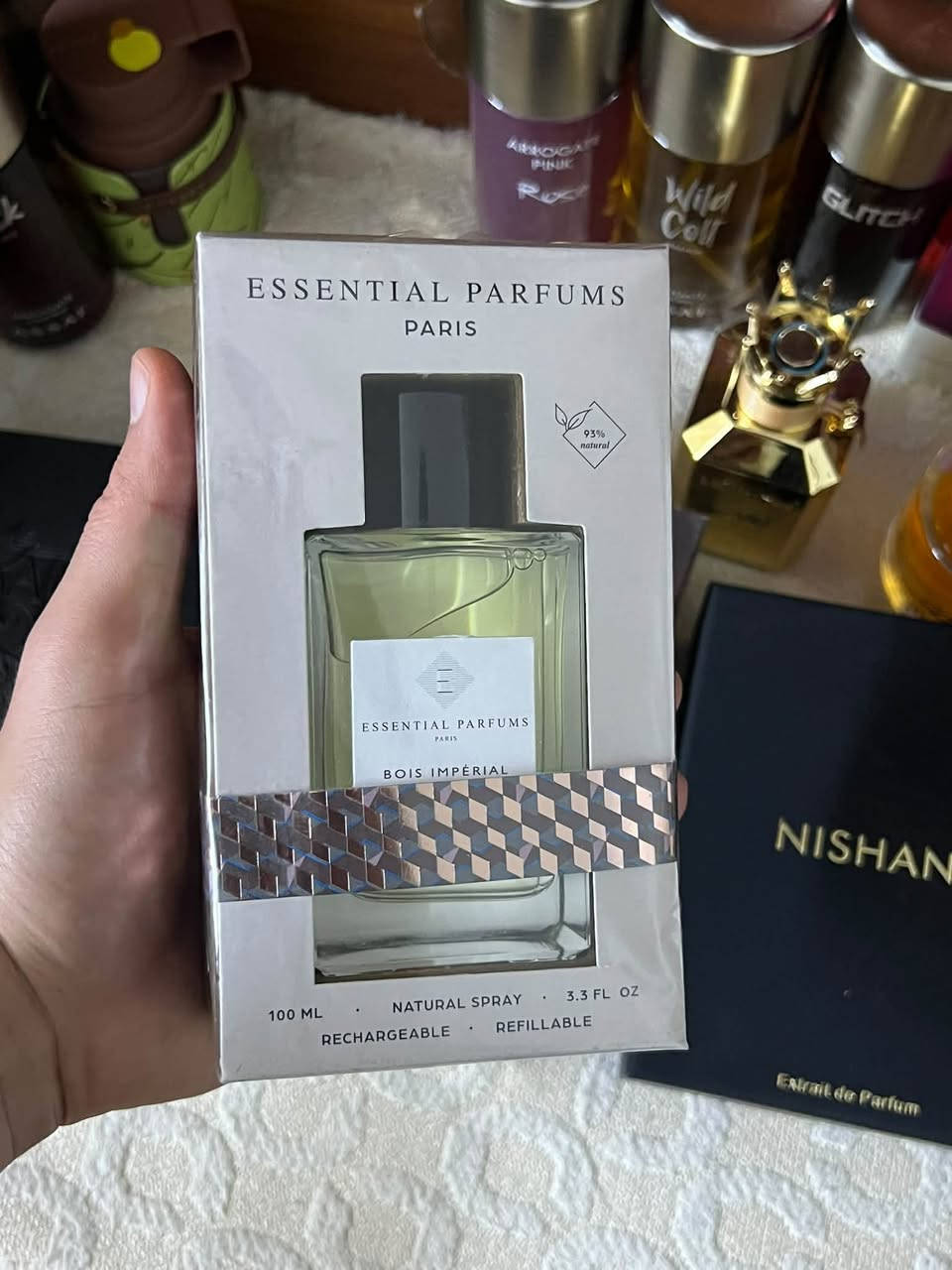 عطور فاخرة • شتوية • جديدة