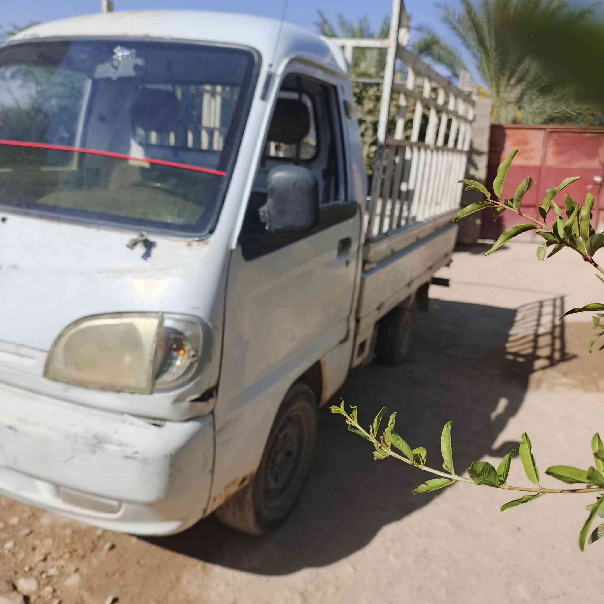 السلام عليكم فاو للبيع كير محرك اكسل شاصي بحالة جيدة والكشر كدام العين السعر 13ورقة وبيها مجال شي بصيط ***********
