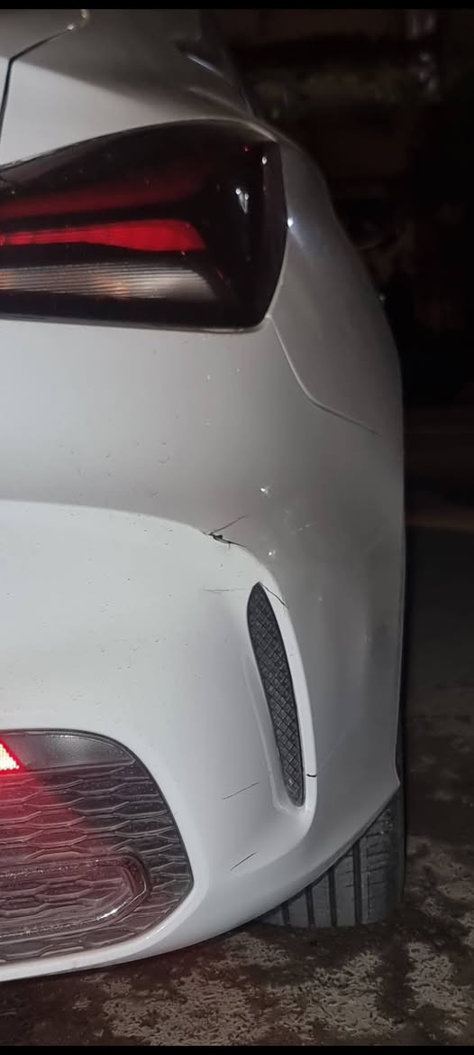 MG gt 2025 
فول مواسەفات   شاشە ئەکتیڤ و بۆیاخ تەنک   هەموو شتی لەسەر دەقی شەریکەیە  سەیارەکە هیچی پێوە نییە چاڵ و شوختی نییە تەنیا دەعامی دواوە ئەو شوختەی هەیە لە ڕەسمەکان دامناوە  13 هەزار ڕۆشتوە  بۆ دیلکۆ لێدان زۆر باشە  بە ناوی خۆمه وەیە . ١٢٣ و معامەلە 
*********** السليمانية, العراق
