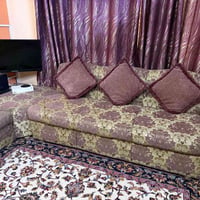 قنفات أم ال 3 عدد 1 180*80 او ال 1 عدد 2 60*80 و زاويه 90*90  الموقع ب...