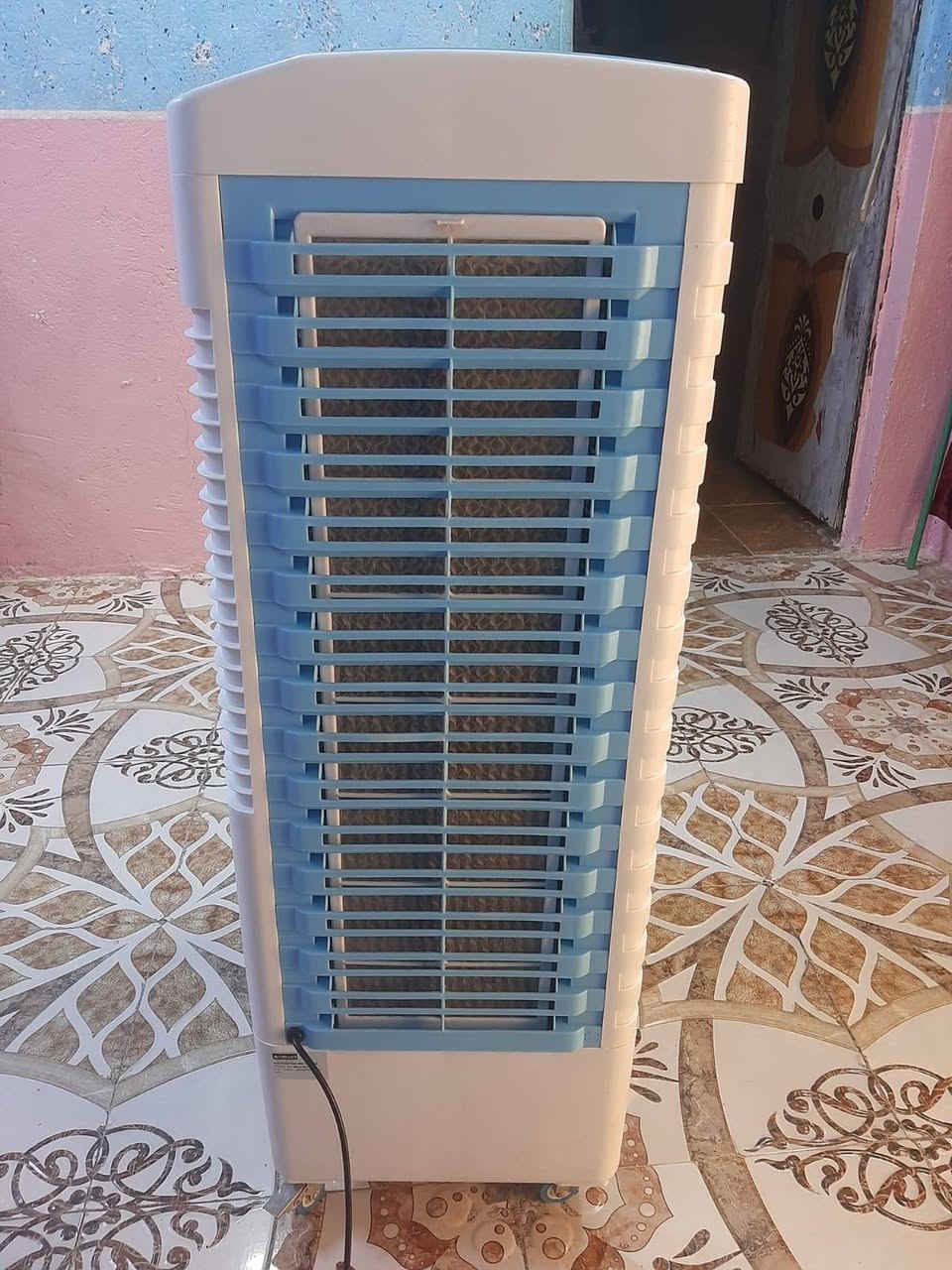 مبرده للبيع استخدم قليل السعر 125 لتواصل على الرقم ‏‪***********‬‏

