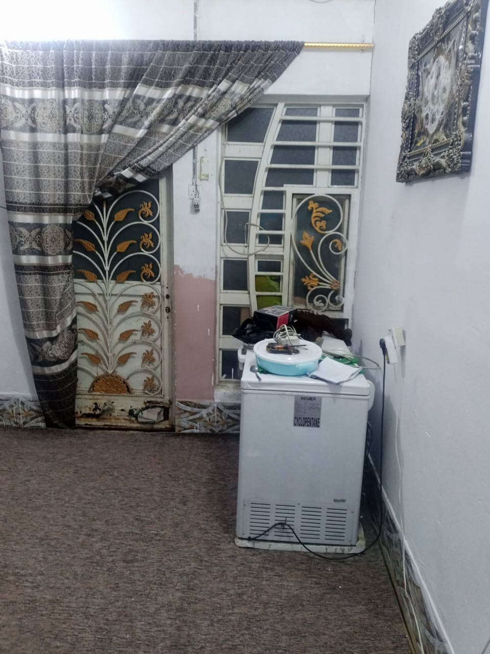 بيت بلبراكيه شارع المطار القديم مقابل مدرسه الجنائن الاهليه فرع المولده نضيف كلش وسعر مناسب البيت طابوك وكاشي اتصال *********** مساحه 100مواجهه6ونزال17البيت نضيف وحاليا فارغ سعره قفل 15 ويرهم اقصاد مقدمه 10ولشهر 500
