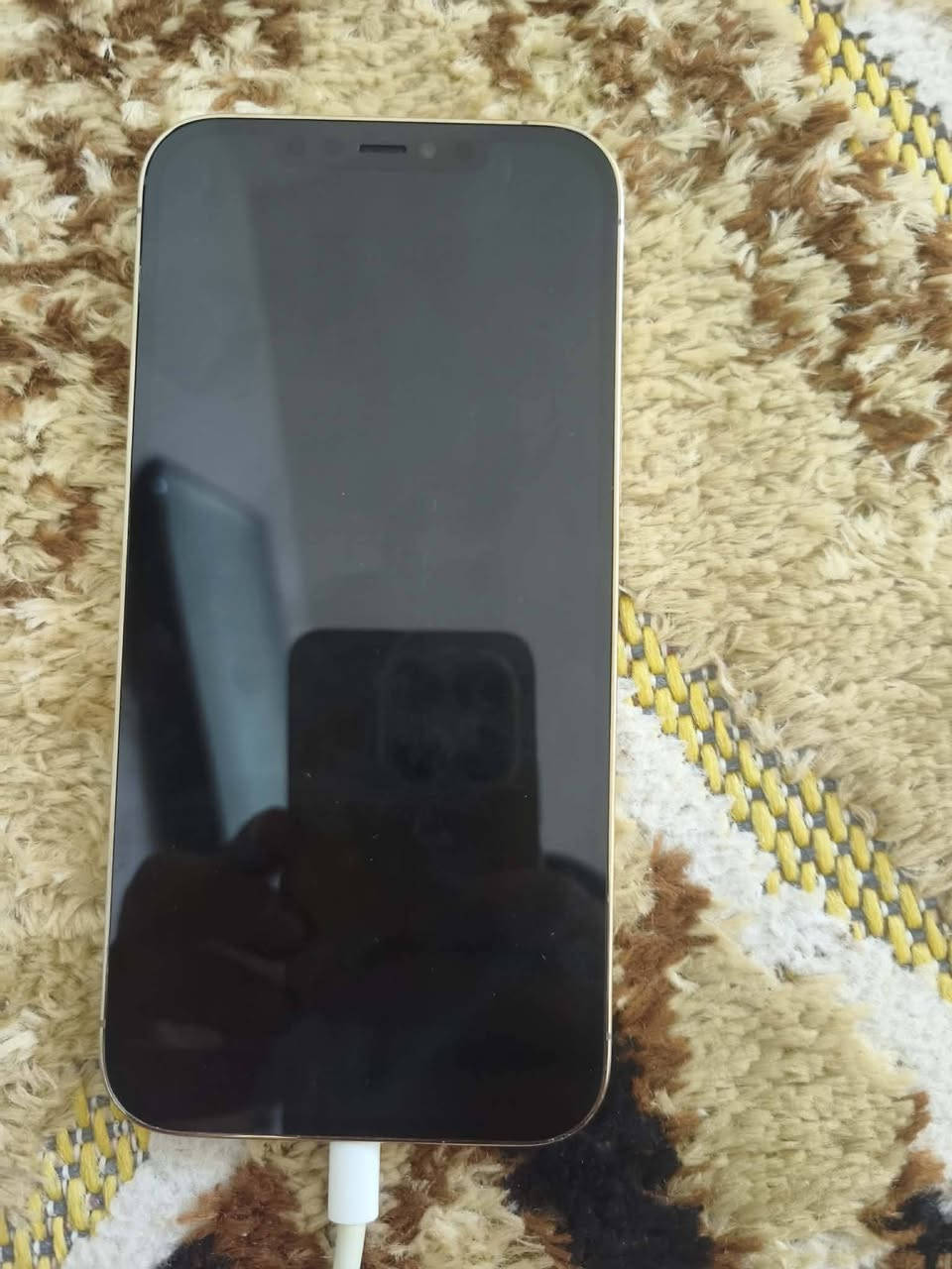 ايفون للبيع ١٢ برو ماكس
مبدل شاشه وبطارية
ب350قفل👍
***********
