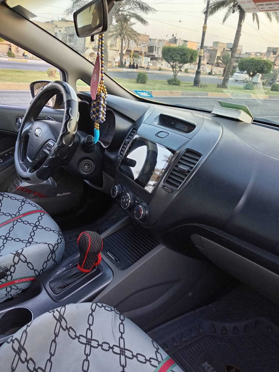 فورتي ٢٠١٥ أمريكي حادث جاملغ امامي يمين بسمي بغداد موبايل *********** السعر ١١٥
