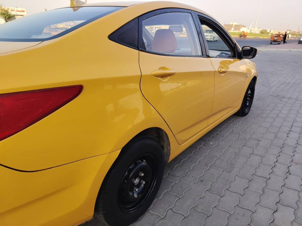 السلام عليكم اكسنت 2012  سياره خليجي 1600 جاهزه سنويه 2027 سياره تحويل ثاني يوم السعر 65  *********** البصرة, العراق
