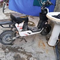 بايسكل شحن • بطارية نص عمر • داخل الرمادي