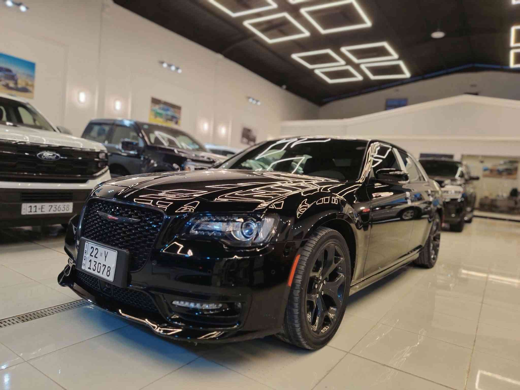 🔥 للبيع | كرايسلر أوباما 300S 🔥
موديل 2023
وارد خليجي
الفئة: S300
المحرك: 3.6L V6
القير: أوتوماتيك 8 سرعات
الممشى: 10,000  فقط
الحالة: شبه زيرو ✨
🛡️ السيارة مغلفة PPF لماع بالكامل

🔹 بانوراما
🔹 بصمة دخول وتشغيل
🔹 تشغيل عن بُعد
🔹 مقاعد جلد
🔹 تدفئة وتبريد مقاعد
🔹 تدفئة ستيرن
🔹 ستيرن كهربائي
🔹 شاشة كبيرة
🔹 Apple CarPlay / Android Auto
🔹 رادارات وحساسات
🔹 كاميرا خلفية
🔹 Auto Hold
🔹 إضاءة LED
🔹 كرسي سائق كهربائي
🔹 مثبت سرعة

💰 السعر: 40,000$
