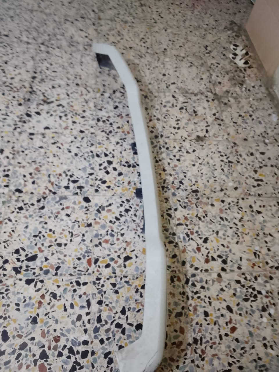 لحيه مال باجيرو • موديل ٨-٢٠ • قطع غيار
