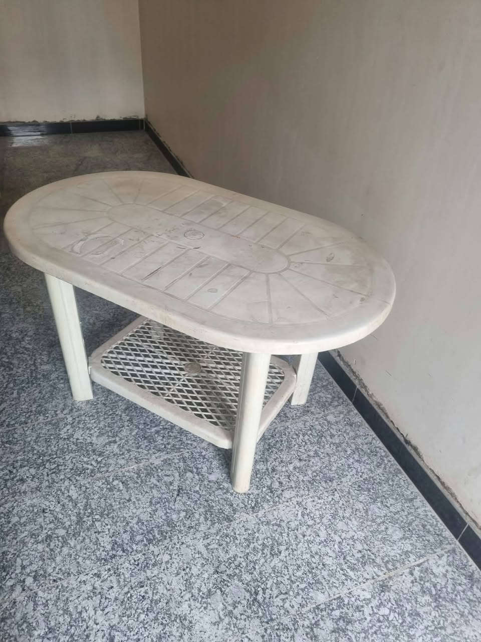 للبيع بسعر مناسب
***********
