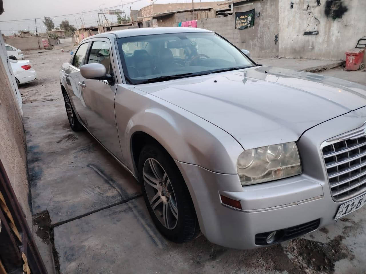 السلام عليكم اخوان اوباما 2010 للبيع رقم بغداد ماكينه ثلاثه ونص
***********
*********** 
 انجليزي سياره جاهزه مكاني بغداد الشعله السعر 110
