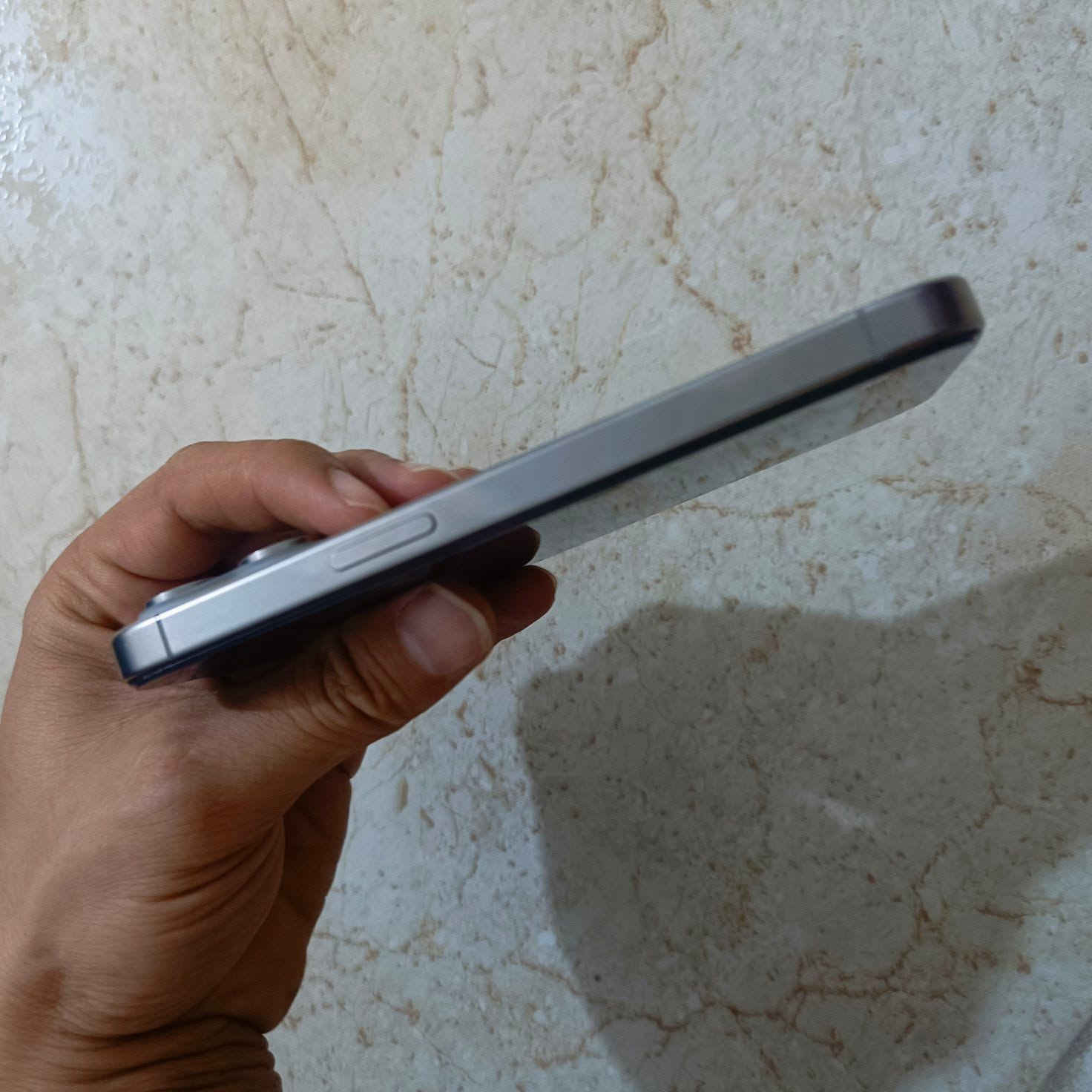 آيفون ١٥ برو • شاشة مبدلة • بطارية ٨٧٪
