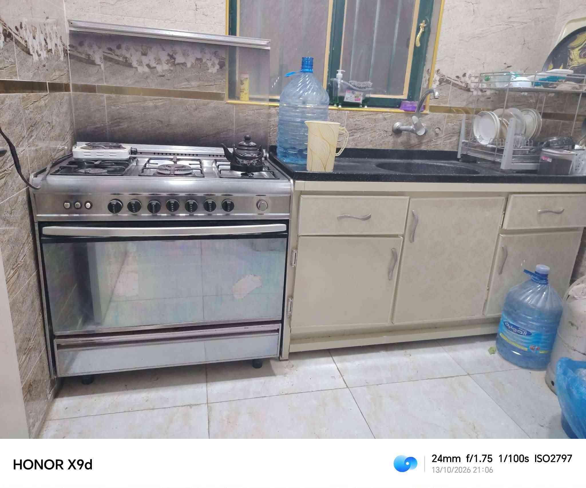 غرفة تركي ٥قطع • ثلاجة جديدة • طباخ كريازي