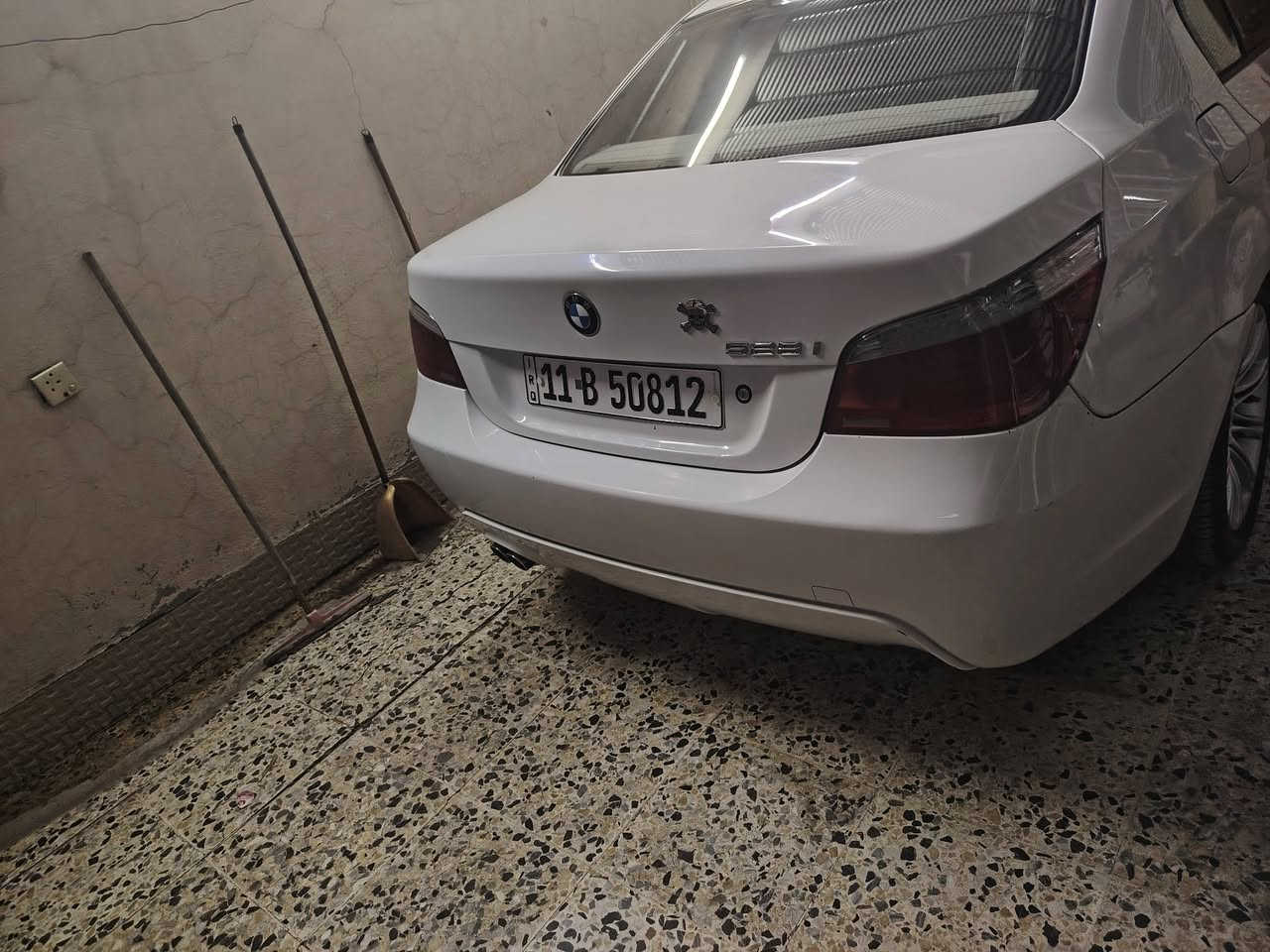 السلام عليكم
ميماتي e60 2008 n52 b30
سيارة موديل ٢٠٠٨ رقم بغداد بأسم اخوية تجي تتفق وياه وتتكاتب وياه
 نوزل قصير محرك حجم ٣٠ محرك وكير كوبرا وتبريد خير من الله كل خلل مابيه فيتبم مبدل جديد تخم تاير جديد صدر جديد ٥ بردات فتحة السيارة يرادلها تخم بطاين وزوج كشنات امامية الي بيها موحلوات وبيها كسر بالدعامية الامامية ومبينه بالصورة مكانها بغداد حي حطين يم نفق الشرطة الي تفيده يجي يشوفها قبل لا ينطي سعر
السعر ١٣٠
***********
