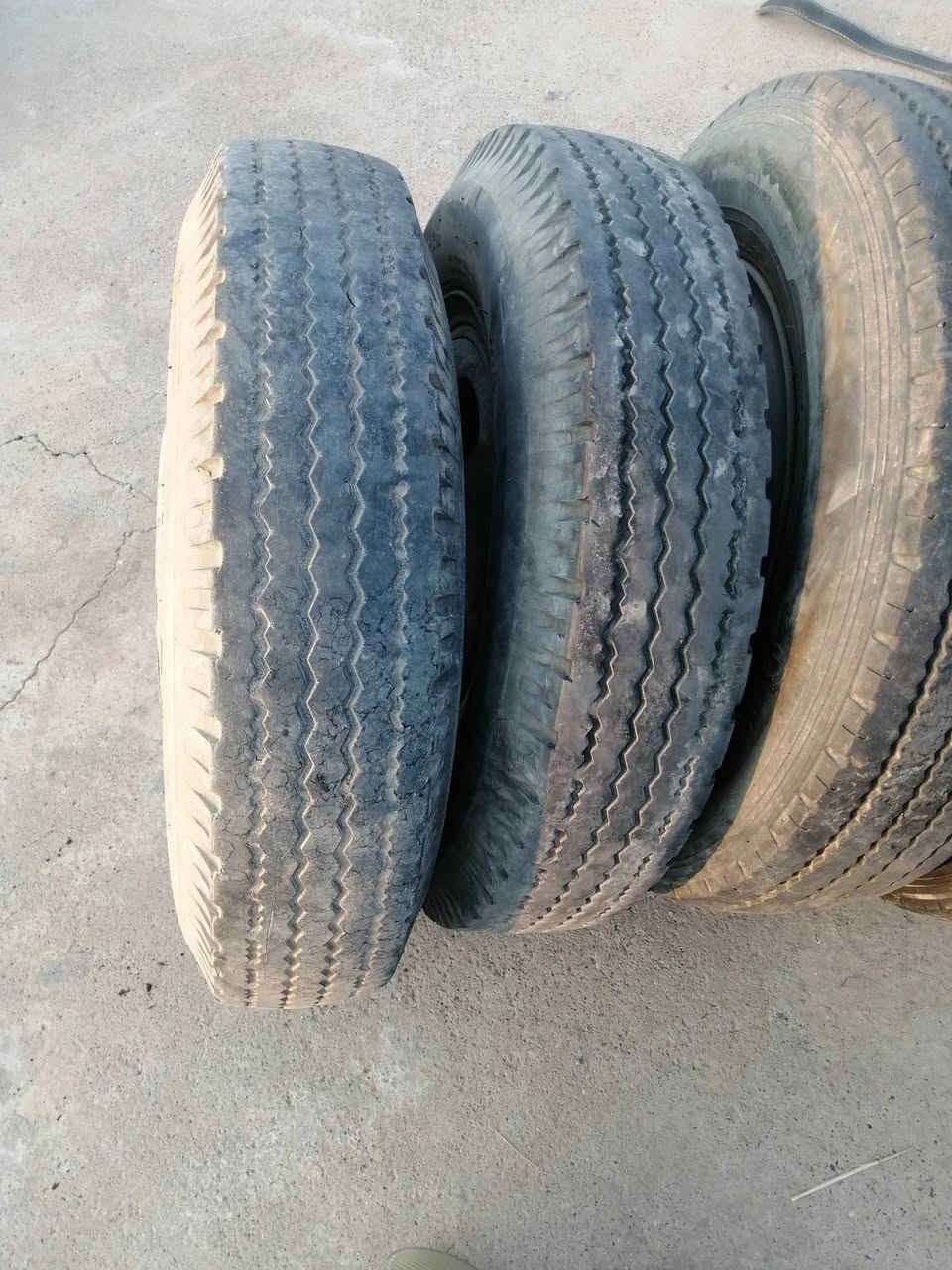 سلام علیکم ئەمئەشیایانەبۆفرۆشتن چوارویل عادی توێتا.یەک ویلوتایەی نیسان دوبلاجکتۆرناودەعامی هۆندا.چوارویلوتایەی هۆندا.دانیان چوبلیسەبۆتوێتاش ئەبێ .یەقۆڵەئاوێنەی نیسان لای سایەق.یەک چۆک فڵچی نیسان .یەک شوتە شوێنم تەکیەی کاکەمەند بۆپەیوەندی ***********@@یەک دیجەی
