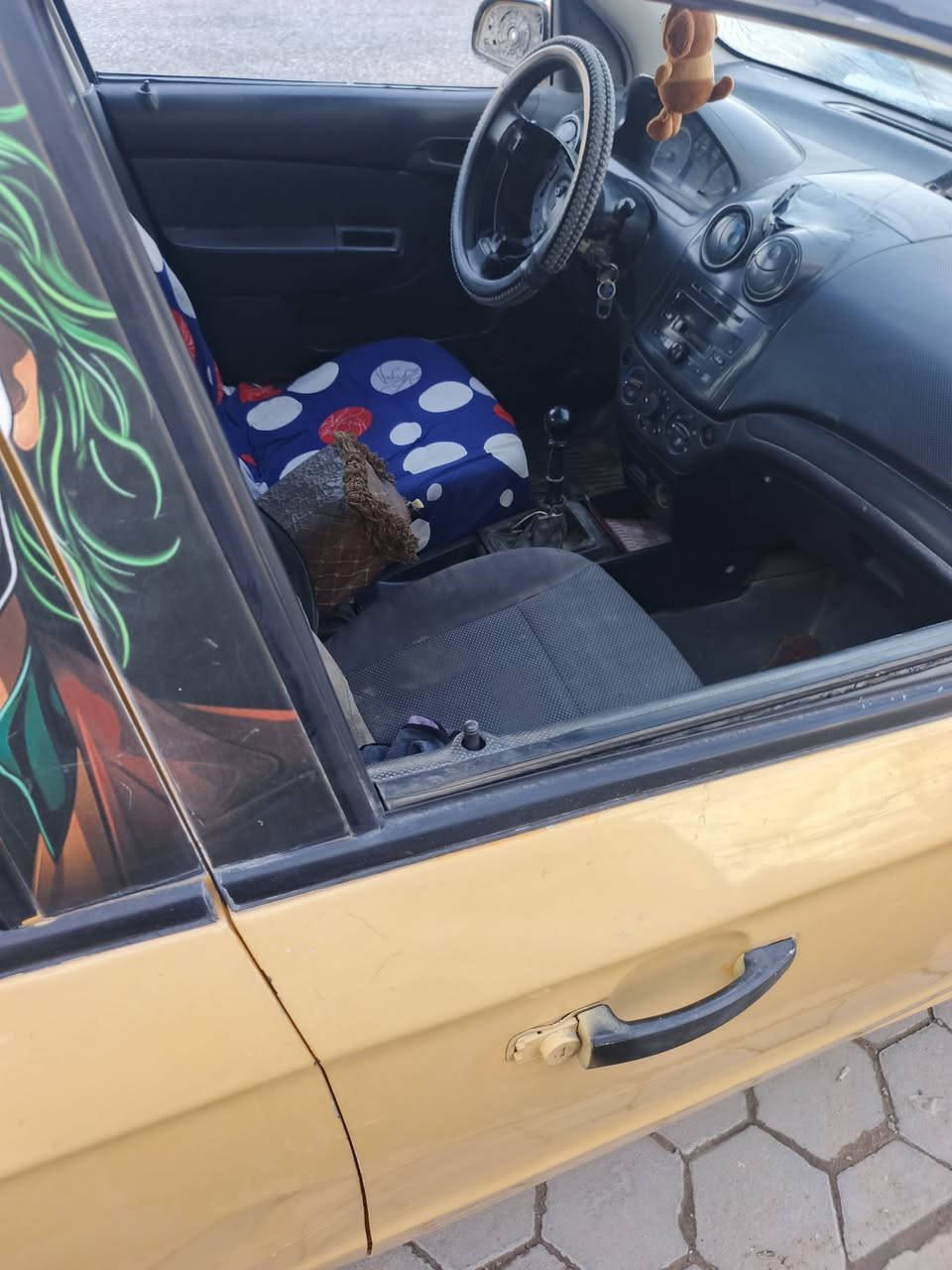 سلام عليكم افيو اللبيع مكينة وكير وحدادية جدد مكينة لا تنقيص ولا تبخير رقم راعيهة راح من عندي ابيع بدون اتكفل سرقة وعشاار مكاني نجف  ابيع جوة سعر السوك السعر ١٤  قفل 🔐  مستعجل ‏‪***********‬‏
سيارة جاهزة بس جامة عايزة
رقم احمر
كهرباييات كلهة
وسنوية ولوحات موجودات واتكفل سرقة وعشاار
سيارة جاهزة
مكينة ١٦٠٠
كهرباييات كلهة شغالة سنوية موجودة ولوحات موجودات واتكفل سرقة وعشاار السنوية ب اسم مرة من الحلة بس ما اندلهة كشر السيارة كدام العين نضافت الكشر ٧٠ /١٠٠ 
رقم احمر واسط 
ومكاني نجف
