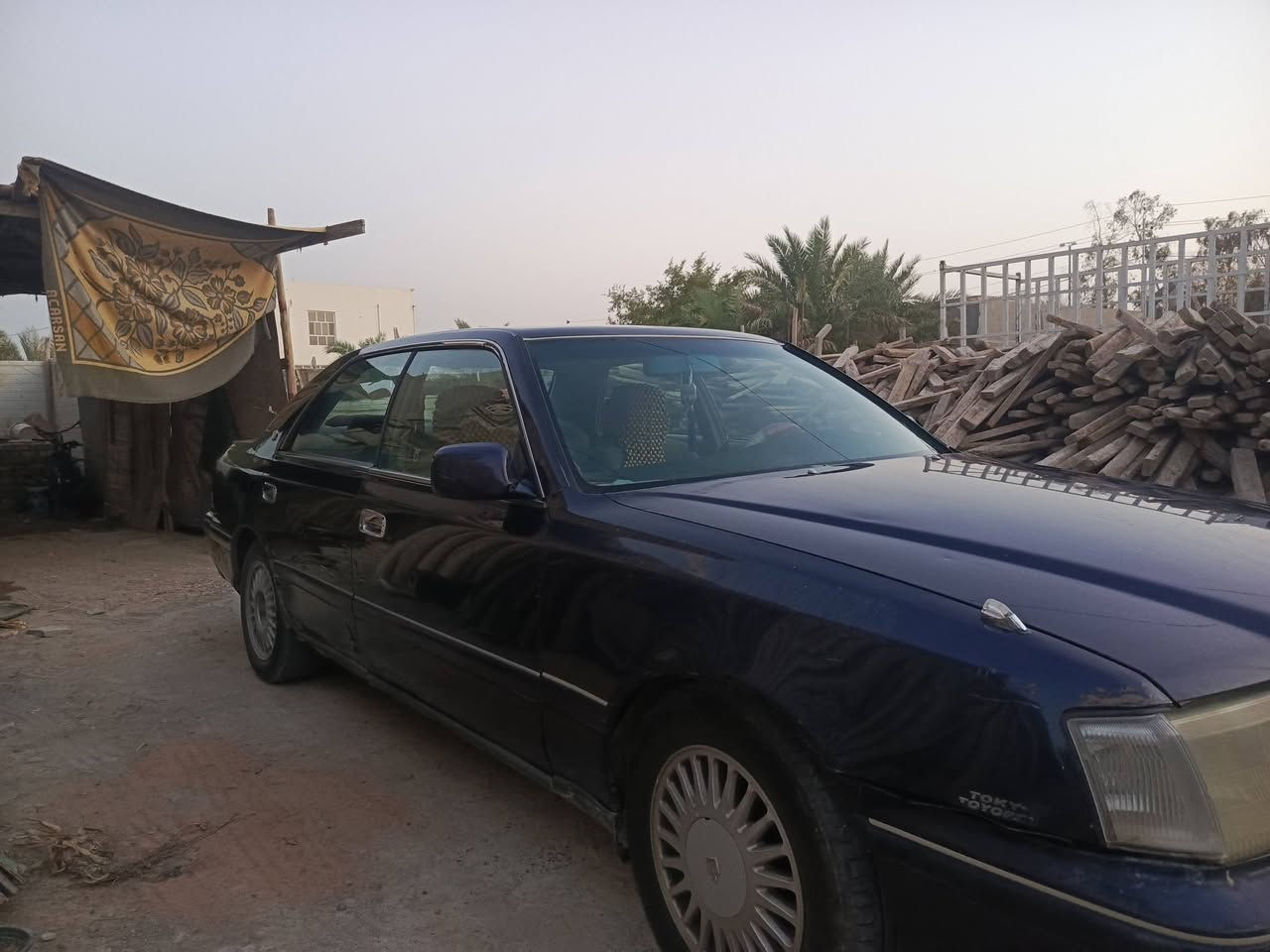 السلام عليكم راس الثور للبيع مديل 1998 مكفوله من الكصه والضربه قويه ونقل جثه اي استفسار اتصال علا ***********
