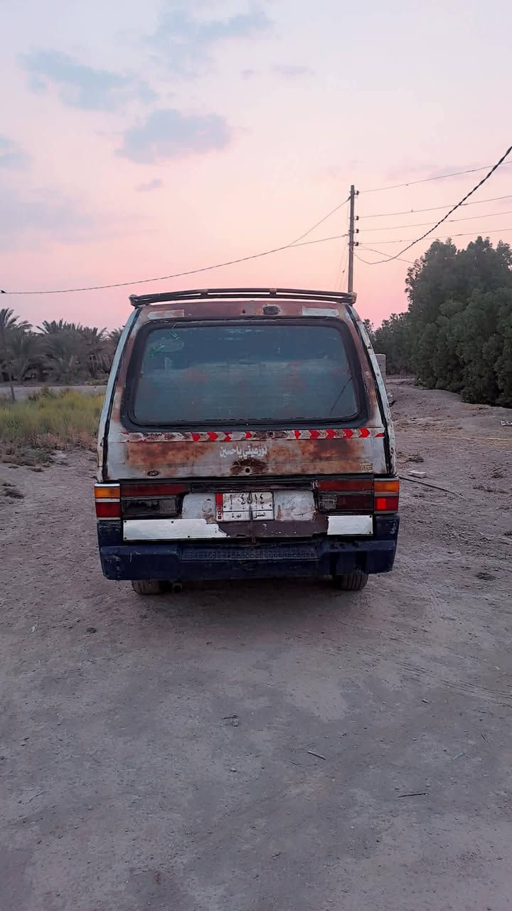 كيا بستا موديل 95 رقم مثنى سنويه ل27 بسمي. محرك بيه خيط بخار.. كير وكهربائيات تخم تاير باتري وباور كله جديد. سعر 18 وبيها مجال حك الجية.. ***********... السماوة. الوركاء. ناحية الكرامة
