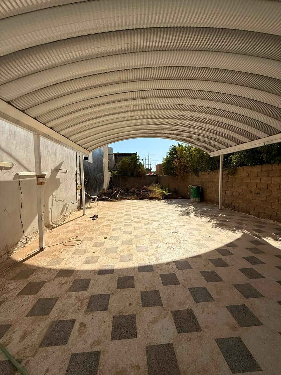دور الزراعة الاولى
ينسحب عليها سكان
قطعة ارض المساحة 158 متر 

7وجه *23نزال

طابو ملك صرف

شارع العمار مجاور ثانوية المحسن 

تبعد عن ثانوية المحسن ٢٠ متر

خدمات ؛ ماء/ كهرباء/ مجاري ارصفة و شارع صب 
للاستفسار 

***********
