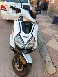 دراجة mtr ملف 2000 بطاريه نص عمر ماخذها من مؤيد طيارة الشراي يتصل مكان...