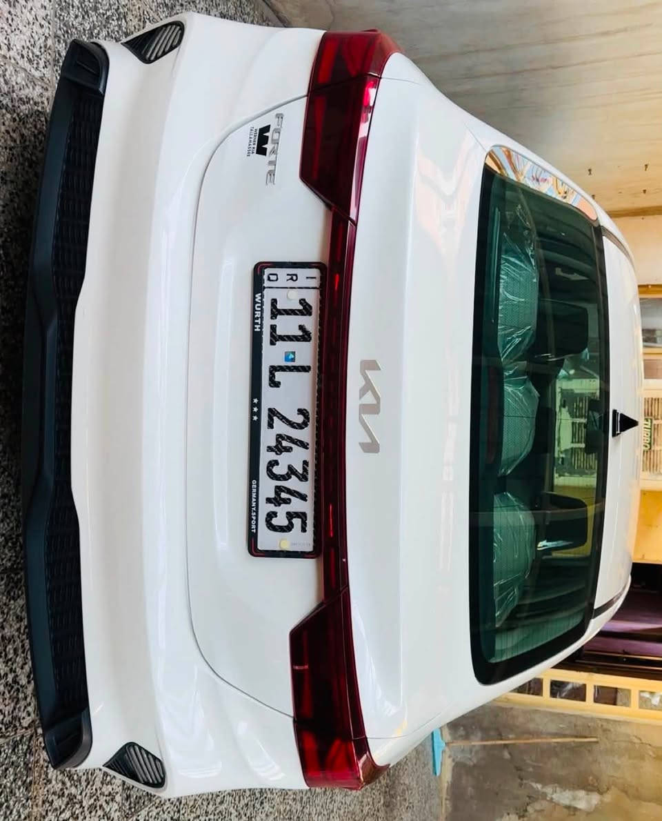 السلام عليكم
فورتي LX (2024) دخول جديد  
 وارد امريكي  السياره فقط چاملغ خلفي معمر نفسه بدون دواخل ولا رباك ولا قطعه مفتوحه ليبل واحد  
محرك كير كفالة ابيع على الفحص وين يعجبك افحص 
رقم بغداد 11 نكليزي سنويه ال2031
محرك 2000 دوش  
رادار امامي-رادار خلفي -تحديد-مسار-سياقه-ذاتيه  توقف ذاتي عند الاقتراب -كامره دواره - شاشه كبيره-خرائط GPS-تحكم ستيرن- مثبت سرعه -حساس اطارات -ويل كب -دوشمة جديدة شغل النواب 
مكان السياره الشعلة  الرحمانية 

(اخوان للبيع لا أ راوس ولا ابقي  فلوس عليها )
تفاصيل اكثر اتصل على الرقم  ***********
