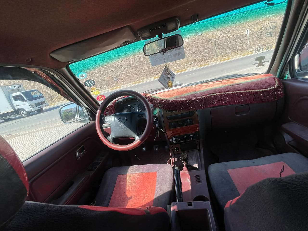 دير بؤفرؤشتن مؤديل ٢٠٠٩  سه نه وى ژينگه و ريگا هه موو شتى نو ئيه غاز به نزين سبوخيش به س بؤديكه ى سبوغه له گه ل جه مپيكى خه فيفى پيشـى هه يه سعرى ٦٣ وه ره قه مه جا ل ره قه م ته له فؤن *********** فايبه ر واتساب له سه ره سعيد ملاقةرة
