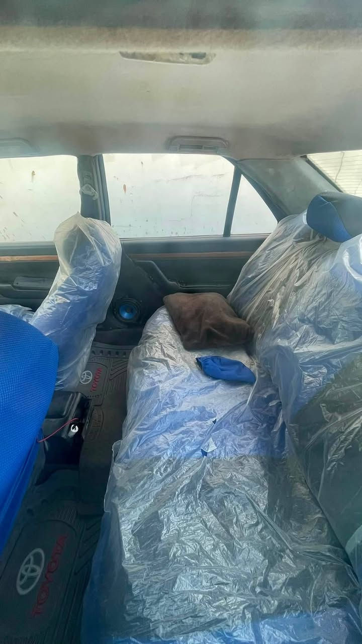 السلا وعليكم من رخصت صاحب الكروب  سيارة بيجو 605 كير ومحرك خير من الله كير توماتيك قفل مركزي رقم الماني  سنويه عضم عاج لل 27 سياره داخلها نظيف وكشرها نظيف كدام العين يرادلها شويه ترتيب باتري جديد 74 امبير كوري الاصلي قطاره مال بانزين مامصبوغه صبغ الشركه  عنوانها موصل الايمن حي العبور.. سعرها 22 وبيها مجال الخاص مغلق الشراي يتصل..
للتواصل
***********

***********@
السلا وعليكم من رخصت صاحب الكروب  سيارة بيجو 605 كير ومحرك خير من الله كير توماتيك قفل مركزي رقم الماني  سنويه عضم عاج لل 27 سياره داخلها نظيف وكشرها نظيف كدام العين يرادلها شويه ترتيب باتري جديد 74 امبير كوري الاصلي قطاره مال بانزين مامصبوغه صبغ الشركه  عنوانها موصل الايمن حي العبور.. سعرها 22 وبيها مجال الخاص مغلق الشراي يتصل..
