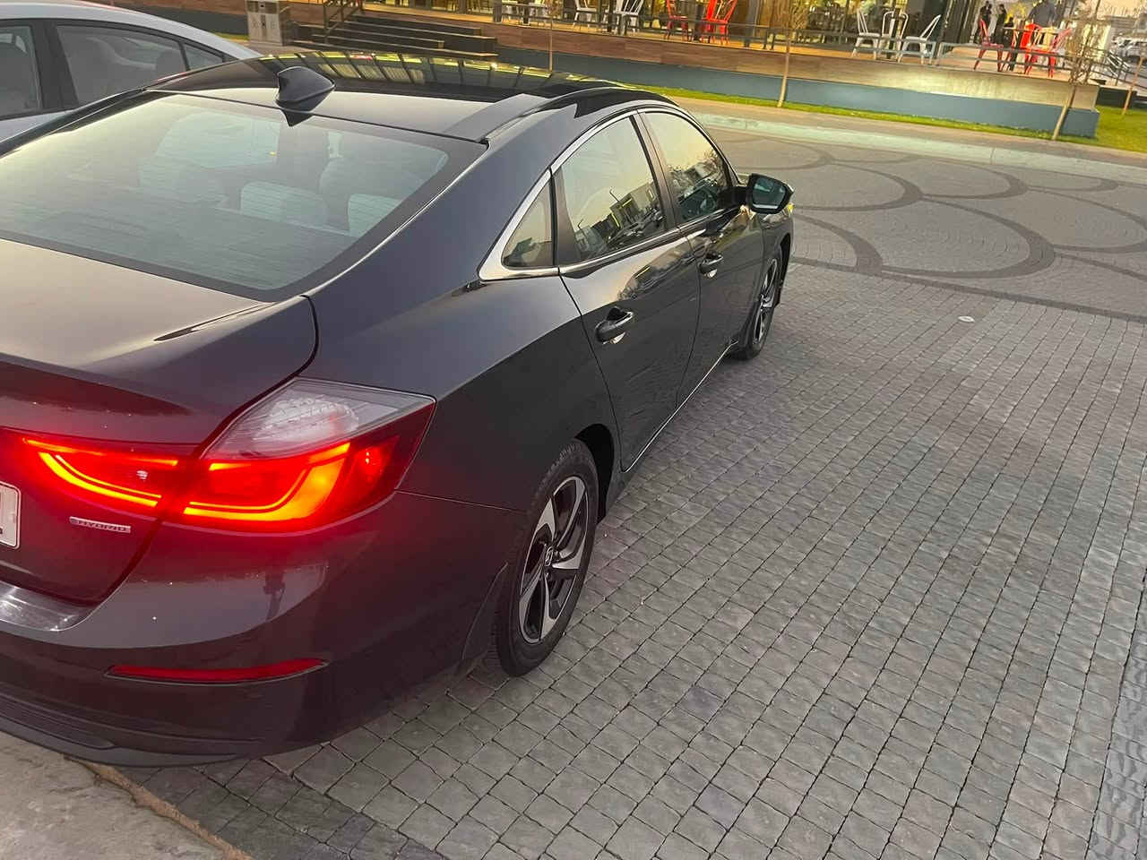 السلام عليكم 
هوندا_انسايت_٢٠٢٢
ماشية ١١١٩٨٩ وقابل للزيادة
بصمة 
حساسات امامية وخلفية وبالجوانب 
هايبر+بانزين 
الداخل قماش
الدشبول جلد 
مواصفات انسايت المعروفه 
السعر 13000$ وللشراي بيه مجال ويدلل 
مكان السيارة بغداد/ الكرخ
رقم / الاتصال *********** متواجد على رقم دائما
        واتس اب ***********
