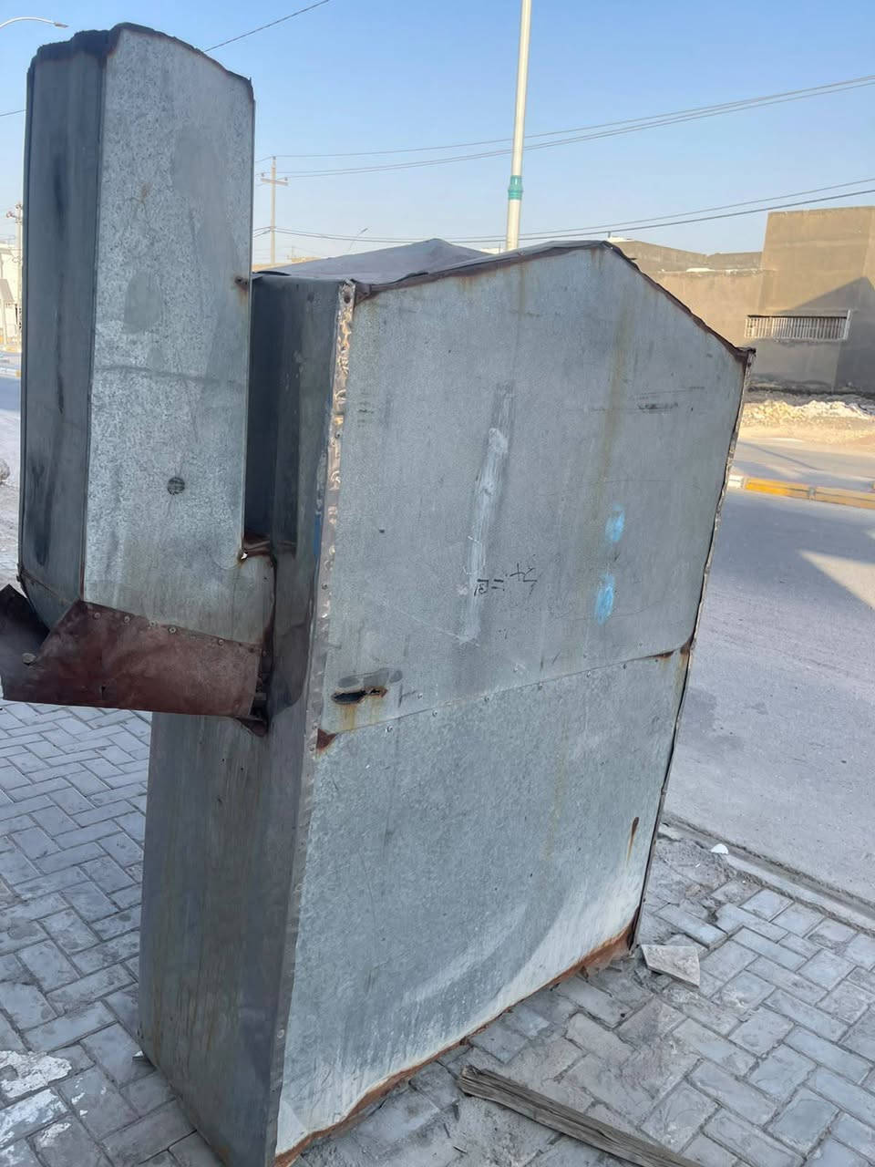 اوجار للبيع هوه ومنفاخه اذا عجبك هذا رقمي راسلني ع الواتساب ***********
