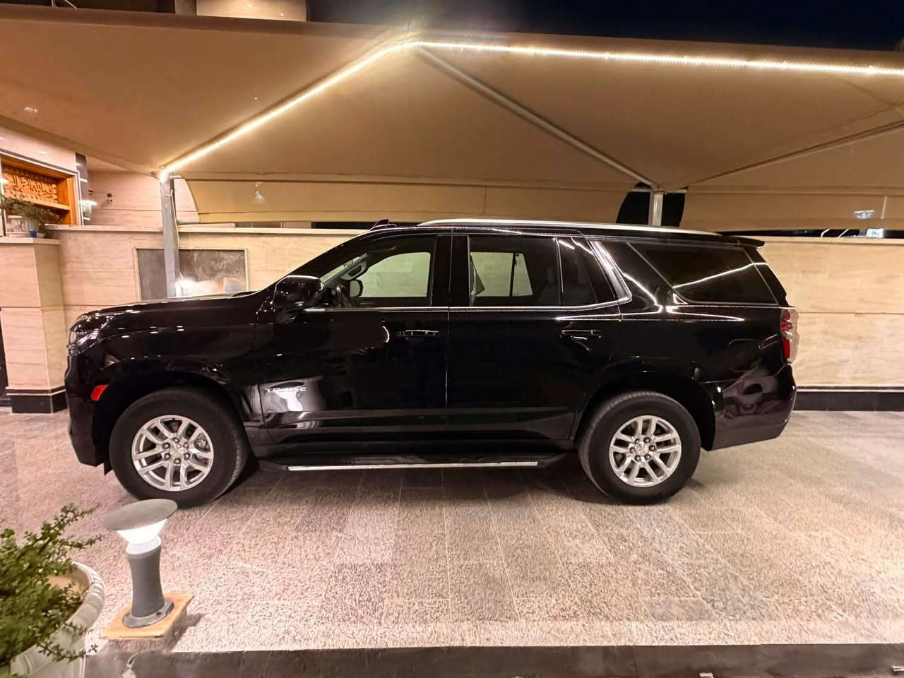تاهو LS 2024 خليجية
مكفولة كفالة عامه السيارة

ماشية 28000 كيلو 
سياره نضيفه وجديد 
على ايدي من هيه وزيرو
عنواني بغداد السيدية 

للاستفسار الاتصال على الرقم

***********

او لمعرفه السعر علق السعر يصلك على الخاص
