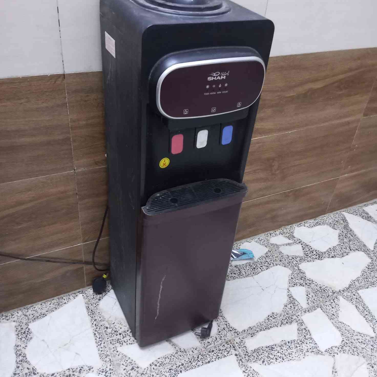 للبيع اغراض بيت نضيفات جدا مكان حي الجهاد

نص مكتوب في الصور:
- ٠٠:٣٦ ٢٠٢٦/٠٩/٢٠
- منشور ميمي كروب بيع و تبادل الأغراض المستعملة في بغداد ميمي علي . 12 س . للبيع ثلاجه حجم كبير جدا ونضيفه جدا يلازمه 43 نت فوول مواصفات جهاز رياضه جديد بعدهه مكاني حي الجهاد الاستفسار *********** 3 9 11
- 15:18 ٢٠٢٦/٠٩/١٨
- ١٩:١٤ ٢٠٢٦/٠٩/١٨