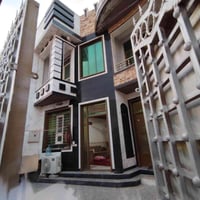دار للبيع • حي الجامعة • ١٦٠م