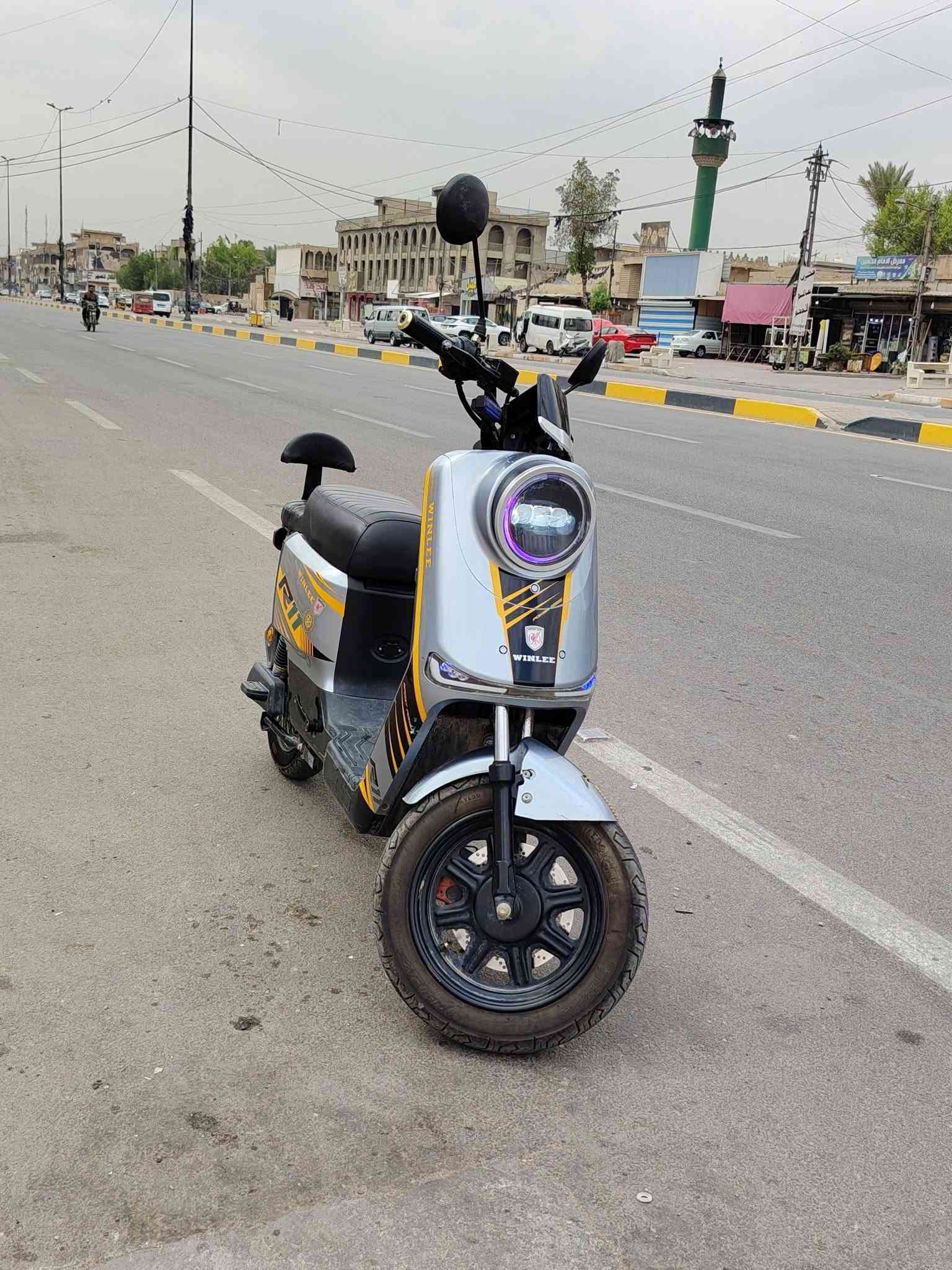 سلام عليكم عدي دراجه شحن لبيع نوع ار 11دراجه جديده وحلوه تخبل بطرياته جدد دراجه جديده بل جيس بصمه سويج بيه نضام Rبيه نضام Pبيه 4سرع سرعه 120بطرياته جدد خمسه كبار بيه نضام قفل ستيرن بيه منفذ يوسبي دراجه جديده كامله مكمله حلوه وجديده اني لو ما محتاج فلوس ما بيعه بس محتاج فلوس وريد ابيعه بيه نضام ضد لسرقه لسعر 400وبيه مجال لطيبين رقمي ***********مكاني بغداد بل مدينه
