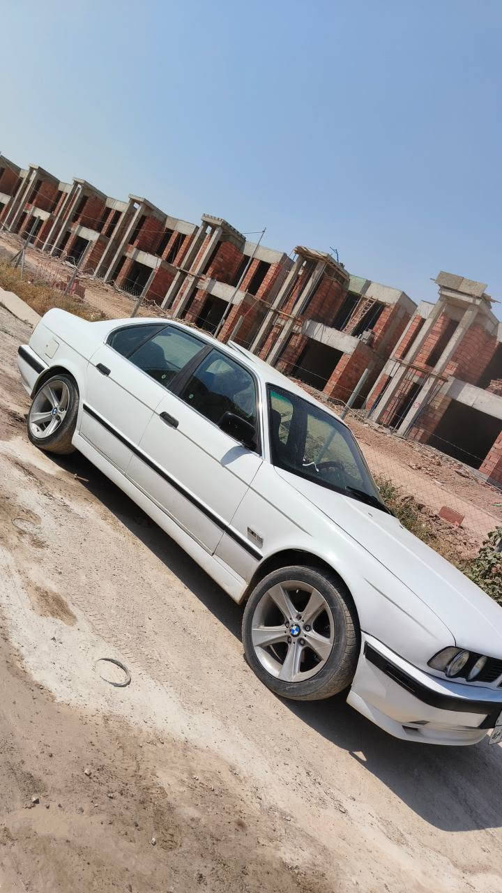 كيرو مكينه و توندو تولي به شه رت توماتيك قه بات مواسه فات سه ياره كه اولياته كيشه ي مده ني عدز به شه رته 
25 ژم *********** أربيل, العراق
