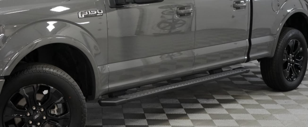 متوفر دوسات تفصيخ F150 بلادى *********** متوفر ايضا توصيل 🚚

نص مكتوب في الصور:
- علي الزاخوري ***********