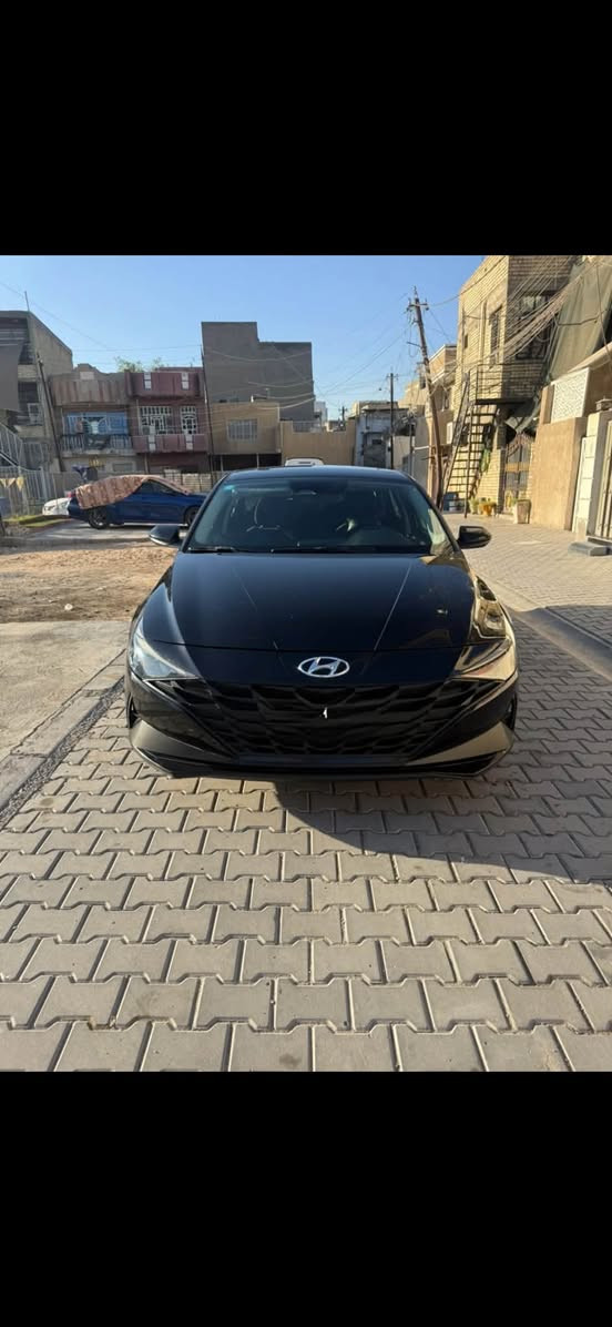 🚘 للبيع هيونداي النترا موديل 2022 (وارد أمريكي)
اللون: أسود ملكي فخم
 الحادث: موضح بالصور بدقة
 الفئة: فول مواصفات (بدون فتحة)
✨ المواصفات:
 نظام الكبح التلقائي (أوتو هولد)
 تحكم استيرن (مقود) جهتين متكامل
 تدفئة المراتب الأمامية لراحة مضاعفة
🛠️ الإدامة:
 منظومة تبريد جديدة بالكامل
 تخم تاير جديد
💰 السعر:
 128 ورقة (قابل للتفاوض للشرايين الطيبين)
📍 المكان ورقم الاتصال:
 تواجد السيارة: بغداد
 رقم الهاتف: ⁠***********⁠ (متوفر اتصال / واتساب)
