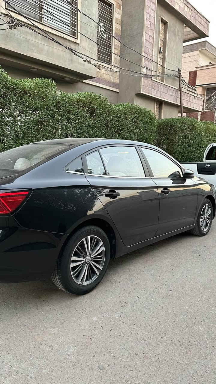 MG5
موديل 2024 فئة الكومفورت تحكم ستيرن وشاشة 
كامرة خلفية وحساسات 
ماشية 31000 فقط داخل الضمان
 رقم بغداد باسمي هزة جديدة 
تبريدها ثلج ما شاء الله سيارة مال بيت ونظيفة جداً

مكاني المنصور 

                                                                        ***********

السعر 104 وبيها مجال بسيط حك الجية
