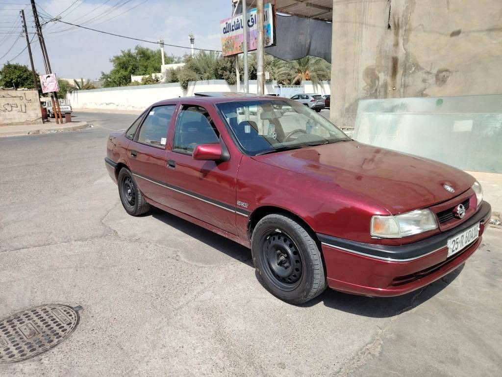 سياره اوبل فكترا موديل 92حجم18سياره نظيفه جدا كولشي مابي شرط بدون ضربه سنويه جديد لل 2030 كهربائية كلها شغال تخم صدر جديد سعر 42وبي مجال بسيط عنوان كركوك رقم هاتف *********** كركوك, العراق
