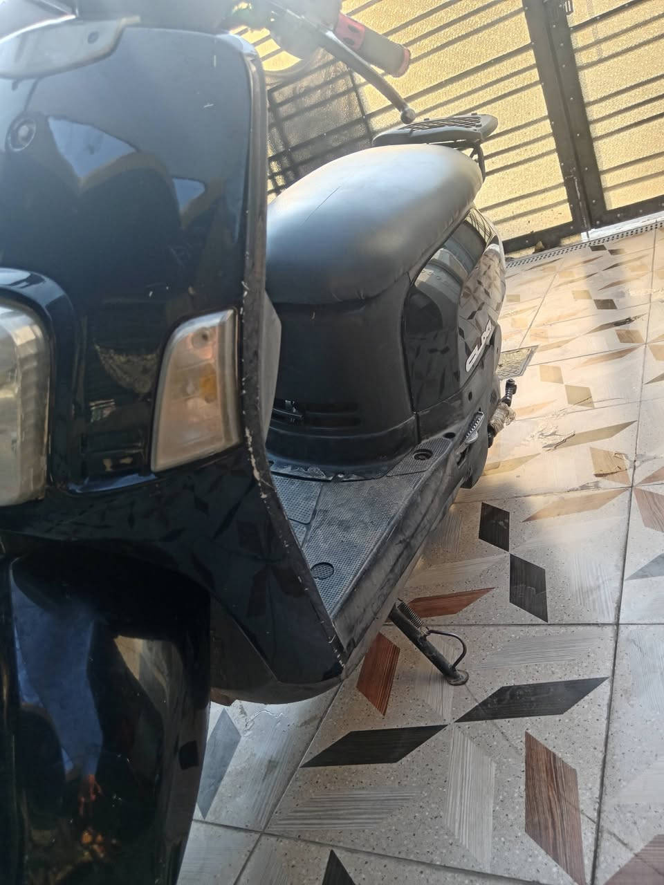 السلام عليكم ماكس بوليس موديل 2008 كابريتر دراجه سلف وهندر كهربائيات كامله الدراجه خيرمن الله السعر ٦٠٠ رقمي ***********
