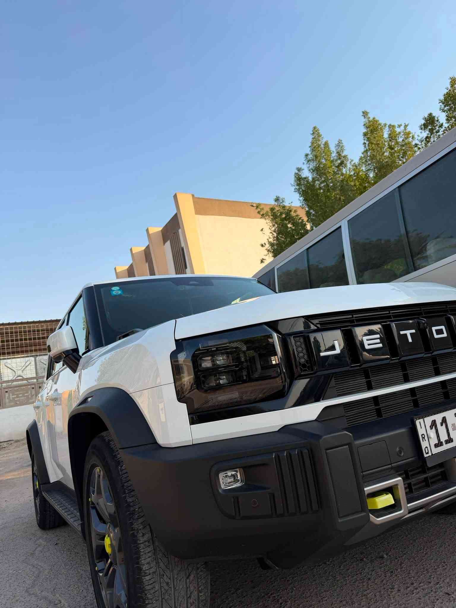 🚘 جيتور T2 لاكجري | موديل 2025
🔹 الممشى: 25,000 كم

🔹 اللون الخارجي: ابيض

🔹 فول فول مواصفات

🔹 ضمان 10 سنوات من شركة هارلم
✨ أهم المواصفات:
* بانوراما

* حساسات أمامي وخلفي

* كاميرات 360°

* كشنات جلد

* تبريد قطعتين

* شاشة عرض كبيرة

* ثلاجة

* تشغيل عن بُعد + بصمة عدد 2

* انعكاس الشاشة

* منافذ USB + Type-C

* مصابيح LED لكامل السيارة

* أوامر وتحكمات صوتية

* مثبت سرعة

* محرك 2000 تيربو اقتصادي جداً

* نظام مراقبة ضغط الإطارات

* وباقي المواصفات معروفة

💰 السعر: 37.500 — وبيها مجال

📍 المكان: بغداد | البياع 

📞 للاستفسار: ***********
