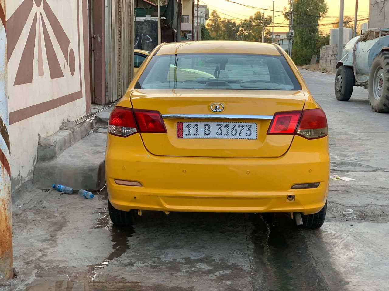 سلام عليكم كريت ويل الفين 11محرك بلادي لاصرف لا بخار سنويه 30 دفتر بنزين بيه كير عادي محرك كير شرط السعر 50او بيه مجال العنوان كركوك دوميز *********** وتساب بدون مراوس فقط البيع

