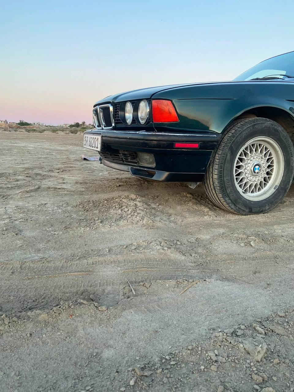 السلام عليكم بي ام 730  اصل v8  عليه مكينه 40  كير عادي 5 نمر للبيع متوازي على فلوس قيم بل يرضي الله وخذ ب اسمي حادثه جاملغ خلف سايق وعمرته وجاهز سياره يرادله ملاحضات بسيطه رقم انبار دولي ب اسمي تخم تاير صدر امامي خلفي جديد بور جديد يرادله ترتيب للغرفه مالته الشراي يتصل وخادم الك مكان السياره الأنبار الفلوجه ***********
