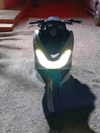 PCX جيل ثاني • ١٥٠ سي سي • ابيض صدفي