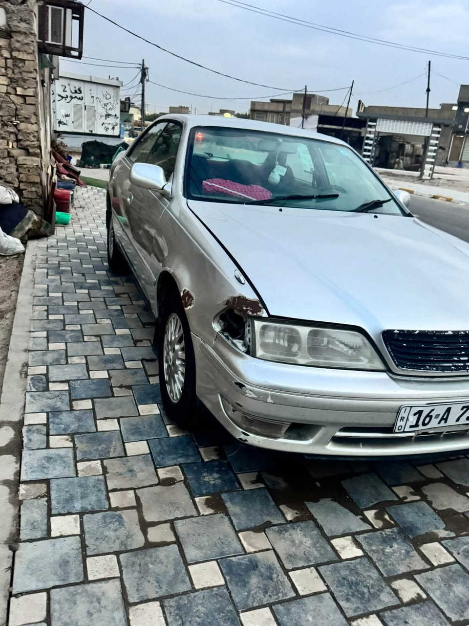 سلام عليكم سيارة مارك مديل 2000  سيارة خير من اللة سيارة من اكلكم مال بيت يعني نضيفة كلش اللهم مصلي سيارة رقم انكليزي باسمي مكفولة من كص من كلشي تحويل ثاني يوم سيارة مكينتهة ون جي سيارة عنوانهة دوانية سعر خاص او على هاذة رقم بي وتساب ***********
