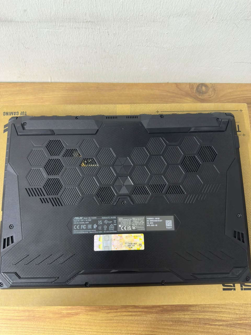 لابتوب للبيع 

Asus tuf gaming a15 

R5 7435hs 

Rtx 3050 4gb 

16gb ram ddr5 

512gb m.2 

15.6 fhd 144hz 

نظافة ١٠٠٪؜ 
سعره مليون و بيه مجال بسيط 
موجود توصيل 

*********** واتس

نص مكتوب في الصور:
- Settings Find a setting System > About Processor AMD Ryzen 7 7435HS 3.10 GHz Installed RAM 16.0 GB Speed: 4800 MT/s Graphics card 4 GB NVIDIA GeForce RTX 3050 Laptop GPU Storage 477 GB 282 GB of 477 GB used Home System Bluetooth & devices Network & internet Personalization Apps Accounts Time & language Gaming Accessibility Privacy & security Windows Update DESKTOP-CBHVMQI ASUS TUF Gaming A15 FA506NCR_FA506NCR Rename this PC Device info Copy Device name DESKTOP-CBHVMQI Processor AMD Ryzen 7 7435HS (3.10 GHz) Installed RAM 16.0 GB (15.8 GB usable) Graphics card NVIDIA GeForce RTX 3050 Laptop GPU (4 GB) Storage 282 GB of 477 GB used Device ID A1267BAD-F20B-4760-87AF-D8E4A5C8A387 Product ID 00330-52596-10403-AAOEM System type 64-bit operating system, x64-based processor Pen and touch No pen or touch input is available for this display Related links Domain or workgroup System protection Advanced system settings Windows info Copy Search ENG 2:54 PM 9/25/2026 144HZ / Adaptive SYNC