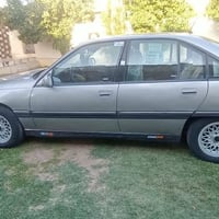 اوميغا • ٩٣ • فول اوتوماتيك