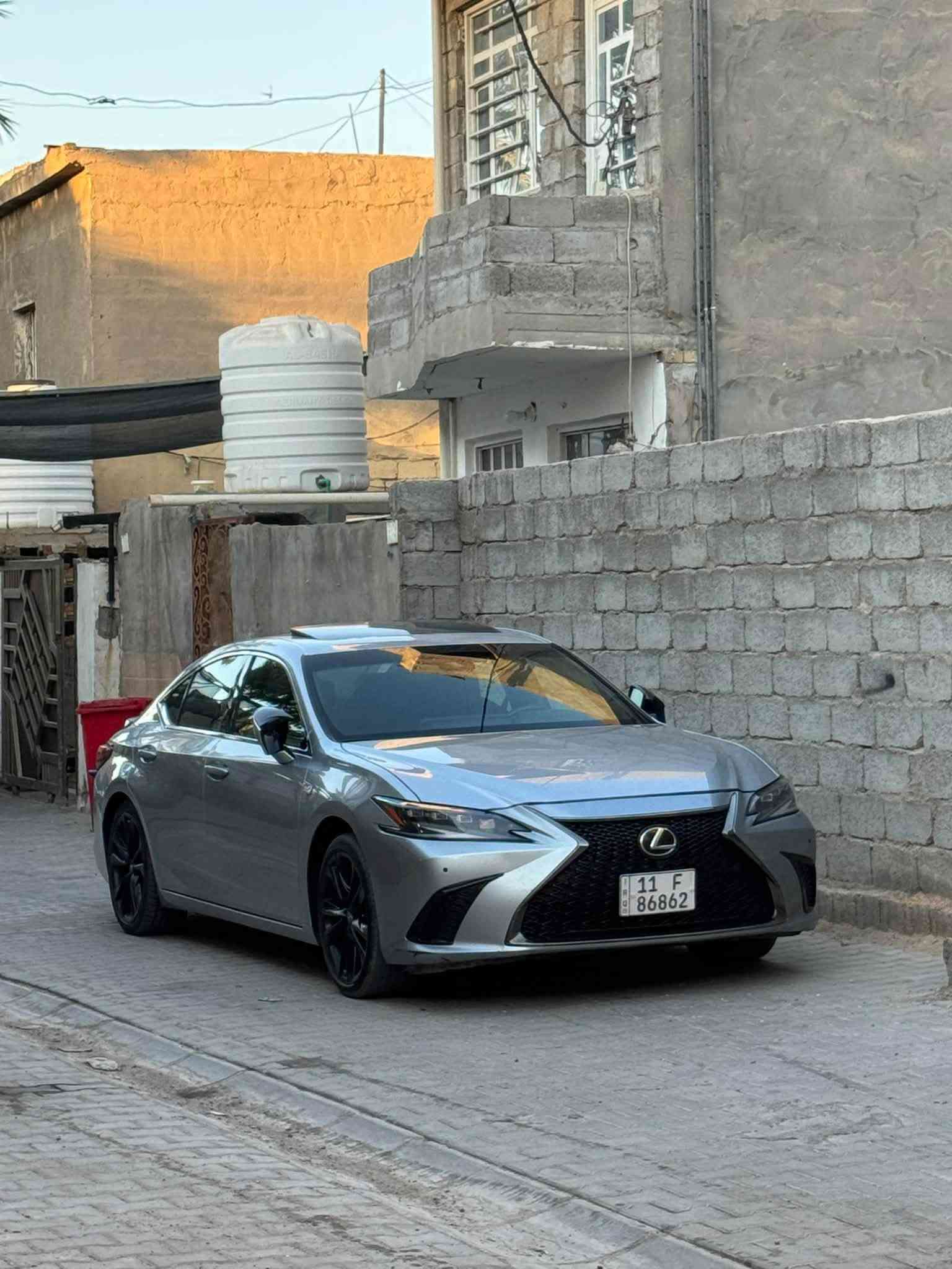 لكزز اف سبورت هاندلك هايبرد
Es300h 2024
 Fsport handling(الفئه الرياضيه)
***********
موديل 2024
السياره اعلى مواصفات اللكزز 
الضرر جاملغ خلفي مصلح ومصبوغ وبابين مبدلات جهة السايق 
الايرباك ما طاك 
العداد 26 الف ميل فقط
رقم بغداد بأسمي
المواصفات
1.كامرات محيطيه عدد 5 
2.فتحه سلايد روف
3.برده كهرباء
4.داتا شو تعرض بالجامه الاماميه
5.صندوق كهرباء مع فتح الصندوك بالقدم
6.لايت زنون لد عدسات عدد3 
7.لايت داينمك يفتر مع المقود 
8.نظام صوت مارك ليفنسون خاص باللكزز الفول
9.كشنات جلد احمل بلادي مع ختم fsport بمسند الرأس
10.مراي جانبيه شفط مع هيترات
11.ويل كب حجم 19
12.حساسات امامي خلفي 
13.رادار امامي خلفي 
14.انظمه قياده عدد 5
15.كشنات كهرباء مع تبريد وتدفئه
16.المقود هيتر مع تبريد
17.مقود كهرباء
18.هاند بريك بصمه
19.اوتو هولد
20.شاشه جبيره خاصه بهاي الفئه مع نظام ابل كار بلي واندرويد اوتو
21.شفتات بالمقود
22.خزن ميموري لكشن السائق
23.شحن موبايل وايرليس
24.خاصه الاوت دم للمرايه الوسطيه 
25.خاصيه تقديم وترجيع المقود مع كشن السائق عند تشغيل وانطفاء السياره
26.تشغيل عن بعد
27.فتح جميع الابواب بالبصمه 

مكان السياره بغداد
***********
